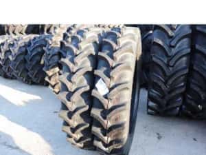 Anvelopa 270/95r32 Caucicuri Tractor de Ocazie cu Factura — miniatura 7