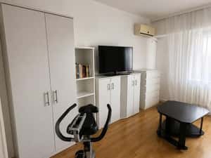 Garsoniera Mobilata Alba Iulia chiar deasupra Restaurantului AROGANT — miniatura 6