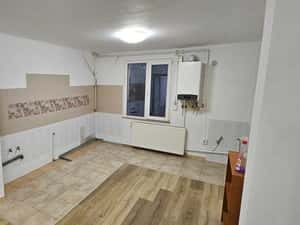 inchiriez apartament 3cam sediu firma la parter — miniatura 5