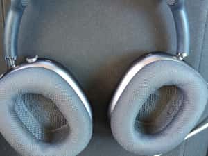 Apple Airpods max 2023