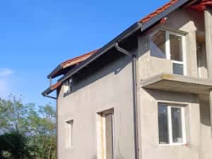 Jgheaburi aluminiu dintr-o singură bucată — miniatura 2