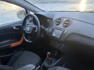 SEAT Ibiza 2010 – stare foarte bună, bine întreținută 1.6 diesel — miniatura 7