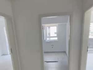 Apartament de inchiriat nemobilat zona Avantgarden — miniatura 6