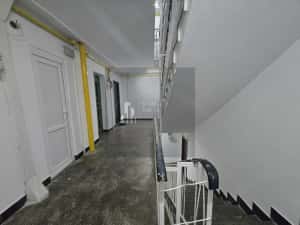 Ap 3 camere 70m -decomandat -etaj 2 -centrala -STB Vadul Nou -Sector 5 — miniatura 9