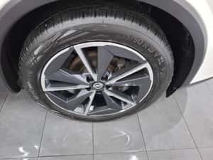Nissan Qashqai 1.3 156CP mild-hybr — miniatura 6