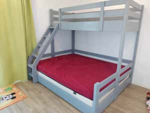TRANSPORT GRATUIT.Pat etajat cu spatiu pt joaca sau saltea.cod 3012 — miniatura 2
