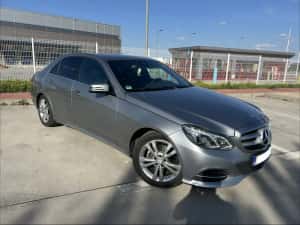 Mercedes Benz E class E200 — miniatura 3
