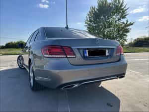 Mercedes Benz E class E200 — miniatura 5