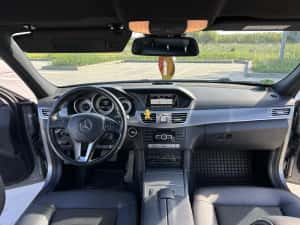 Mercedes Benz E class E200 — miniatura 7