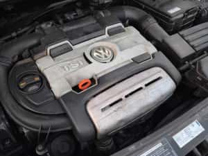 Vând Volkswagen Touran benzină — miniatura 6