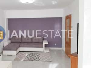 Stefan Cel Mare 10` Metrou Dorobanti Piata Victoriei Renovat Spatios — miniatura 1