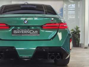 BMW M5 Hibrid, 727 cp, 11.300 km, 132.122 EUR — miniatura 5