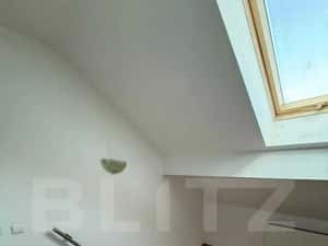 Apartament pe 2 nivele, 40mp, zona centrala — miniatura 4