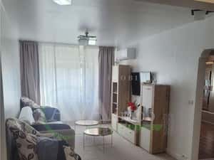Apartament 3 camere decomandat zona Nord — miniatura 1
