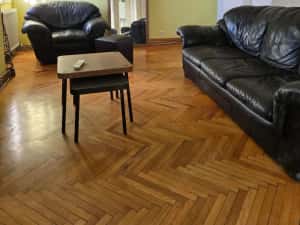 Apartament 3 camere Tip Samanta cu scara interioara Saguna langa Casa de Pensii amenajat centrala — miniatura 4