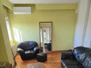 Apartament 3 camere Tip Samanta cu scara interioara Saguna langa Casa de Pensii amenajat centrala — miniatura 5