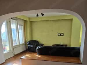 Apartament 3 camere Tip Samanta cu scara interioara Saguna langa Casa de Pensii amenajat centrala — miniatura 7