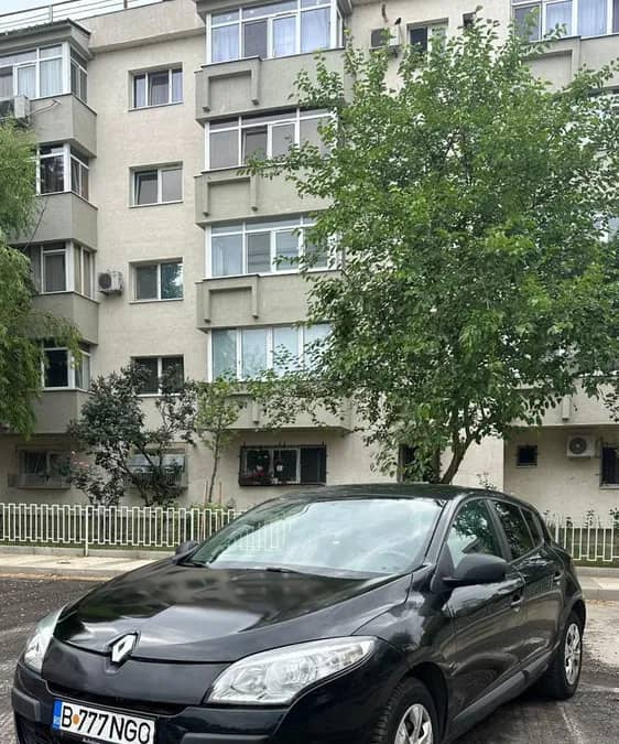 Renault Megane 3 2010 | Benzină + GPL | AC Funcțional | Senzori Parcare | ISOFIX — fotografie 1 din 10