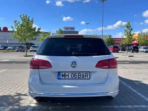 Volkswagen Passat 2011 2.0tdi 170 CP Automat Xenon+ led Euro 5 PRET FIX — miniatura 4