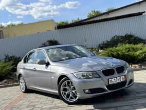 Bmw seria 3/E90/Volan M-paket/Led/2.0/143 CP/2009/euro5/Limuzina/ — miniatura 9