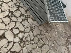 Trepte zincate galvanizate