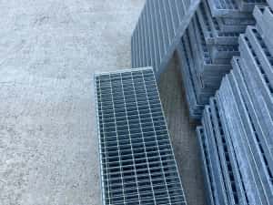 Trepte zincate galvanizate — miniatura 8