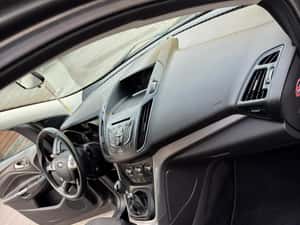 Ford Kuga Manuală 150 HP Benzină - 7.800 EUR — miniatura 7