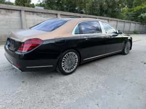 Mercedes-Benz  Maybach  S560  Masina este Maybach ORIGINAL, nu este S,class cu pachet. AVARIAT — miniatura 4