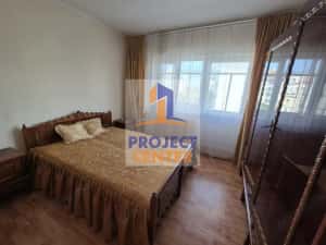 Apartament 3 camere confort 1 decomandat, foarte spatios, etaj 3 — miniatura 1