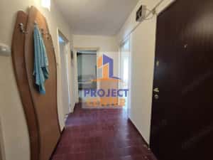 Apartament 3 camere confort 1 decomandat, foarte spatios, etaj 3 — miniatura 7