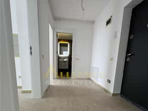 Apt 2 camere cu terasa Bulevardul Metalurgiei — miniatura 5