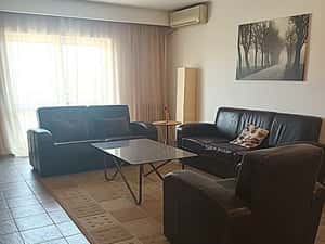 Apartament cu 3 camere de închiriat – Piața Unirii  Fântâni — miniatura 3