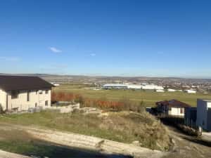 Vand casa Dezmir - zona Planoarelor — miniatura 3