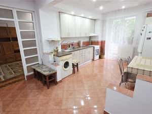 APARTAMENT 2 CAMERE 59 MP  BALCON 7MP STRADA ARINILOR MANASTUR