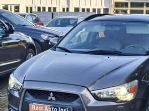 Mitsubishi ASX INSTYLE Manuală 150 HP Diesel — miniatura 2