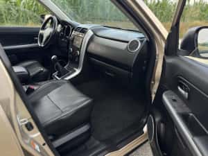 Suzuki Grand Vitara 1.9 DDIS 129 CP 4WD 2010 IMPECABIL — miniatura 6