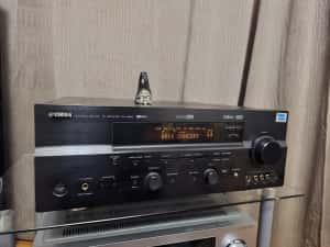 Amplificator Yamaha RX-V650 – Receiver AV 7.1 High Current, putere dinamică mare, control excelent al boxelor! — miniatura 3