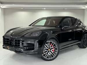 Porsche Cayenne Automată 475 HP Benzină - 2023