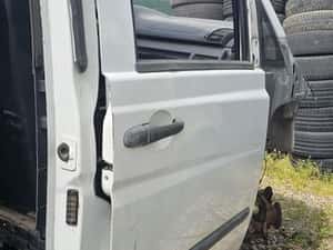 Usa portiera dreapta fata pentru Mercedes Vito 2005-2015 — miniatura 7