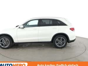 Mercedes-Benz GLC 220 AMG-Line SUV 2022 — miniatura 2