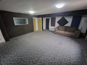 Inchiriez spatiu comercial Vitan Mall — miniatura 2