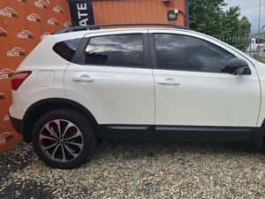 NISSAN QASHQAI 4X4 SUV CONNECT EDITION AN 2013 ALB MINERAL — miniatura 5