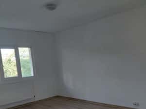 Inchiriez apartament 2 camere mare — miniatura 3