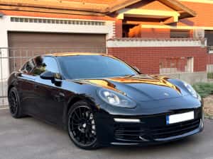 Porsche Panamera Edition•300cp•GTS•2016•Variante — miniatura 3