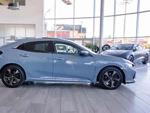 Honda Civic Manuală 120 HP Diesel — miniatura 3