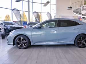 Honda Civic Manuală 120 HP Diesel — miniatura 4