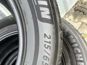 4 anvelope vara 215/65 R17, Michelin, 5-6mm profil ramas, DOT 2022! — miniatura 7