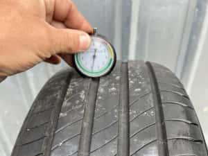 4 anvelope vara 215/65 R17, Michelin, 5-6mm profil ramas, DOT 2022! — miniatura 8