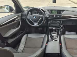 BMW X1 xDrive 2013 – SUV compact cu tracțiune integrală — miniatura 5