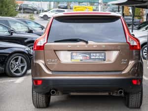 Volvo XC60 2.4 Diesel 163cp - 2016 — miniatura 4